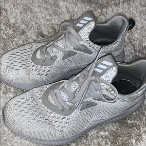 Adidas Alphabounce Gray and White! 🦋